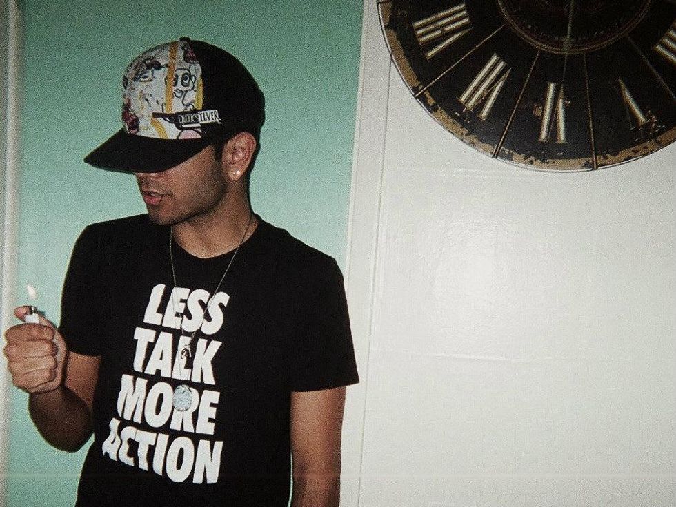 dude trucker hat lighter