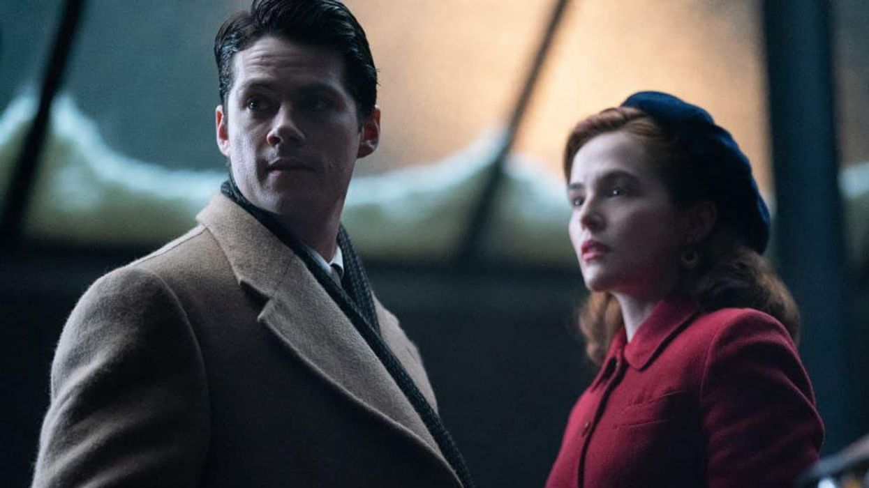 Dylan O'Brien and Zoey Deutch on The Outfit.