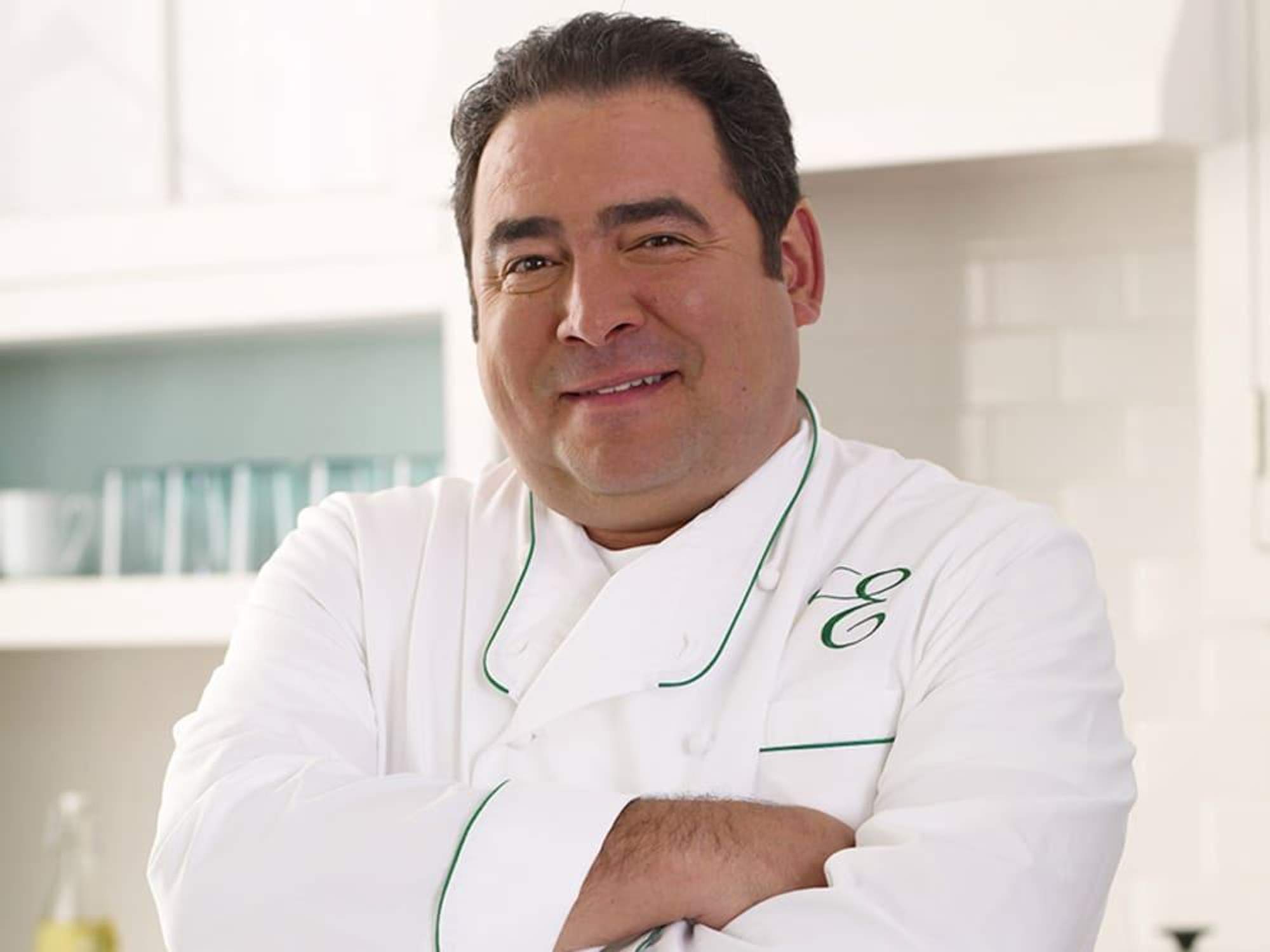 Chef Emeril Bam! Celebrity chef Emeril Lagasse kicks it up a notch with unique ...