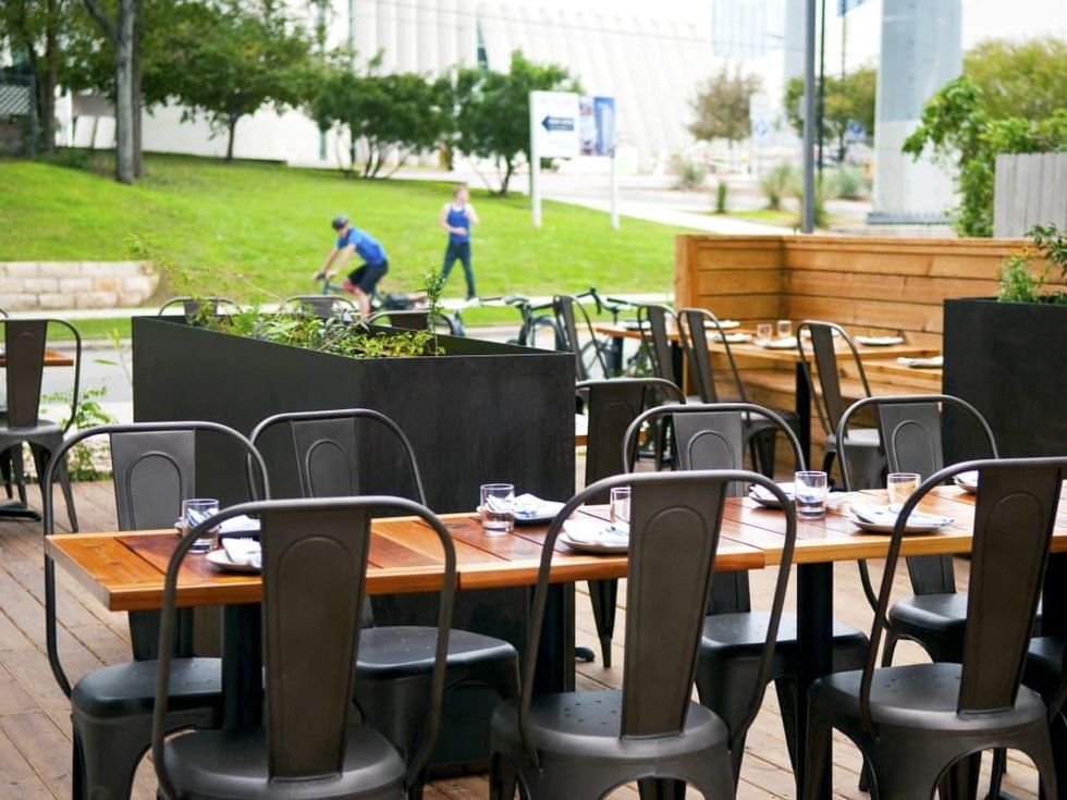 Emmer and Rye 2015 Austin restaurant outdoor patio Rainey Street