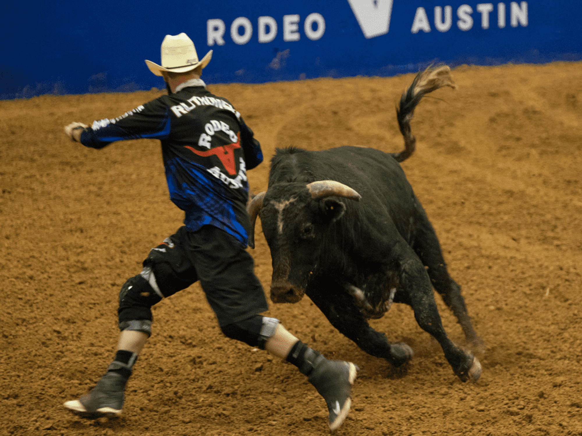 Enjoy bull riding, live music, and more at Rodeo Austin.