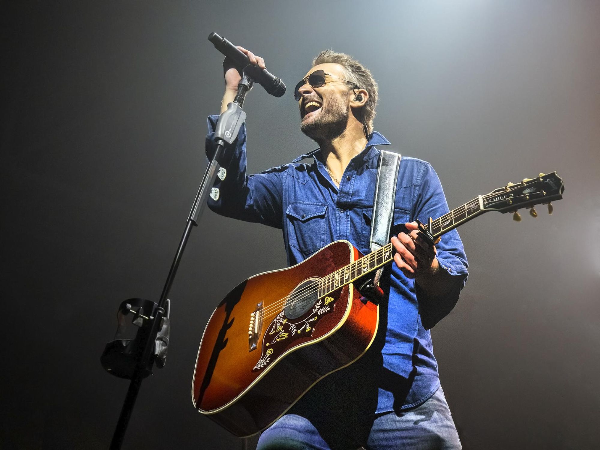 Eric Church in concert