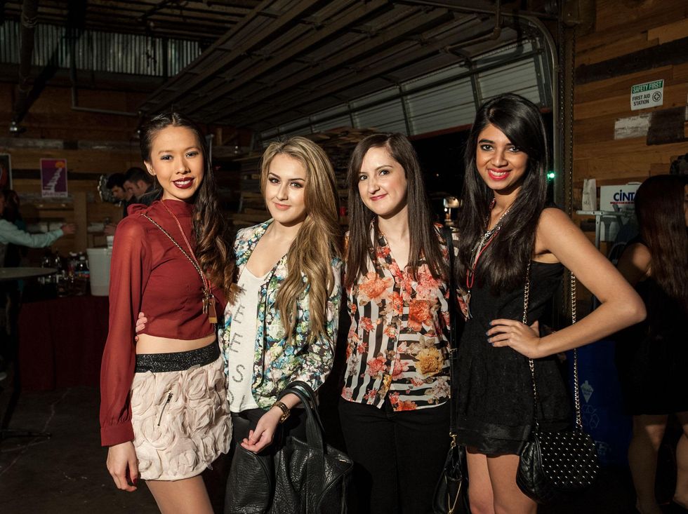 Essential Oliver Fashion Show in Austin 3183