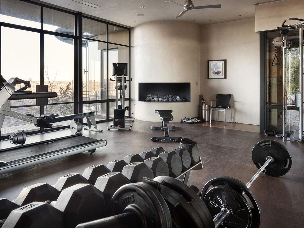 Exercise room 2800 Stratford