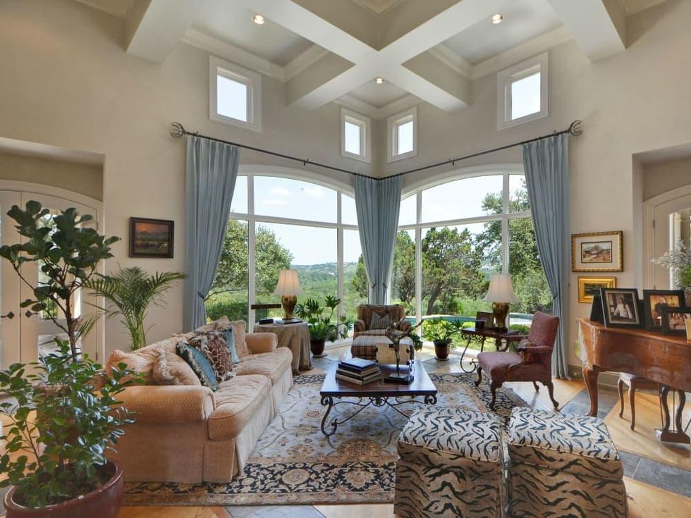 Expensive homes: 905 Crystal Mountain Drive