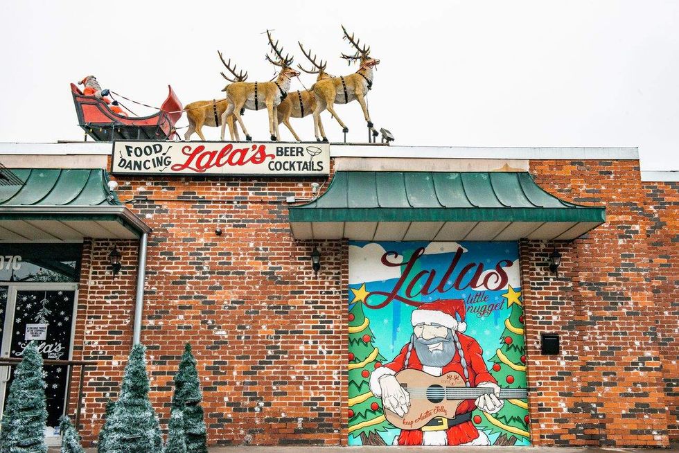 Exterior of Lala's Little Nugget.