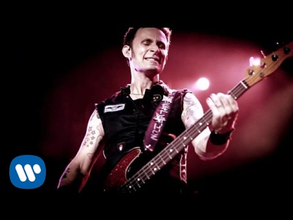 Secret show! Punk superstars Green Day plays Red 7