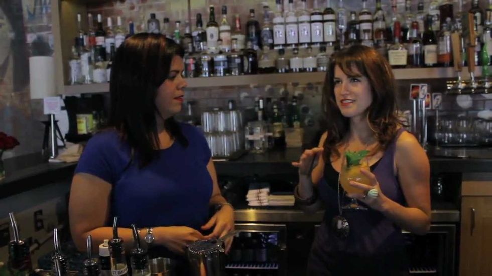 Austin Eavesdropper TV: How to Make a Fancy Summer Cocktail