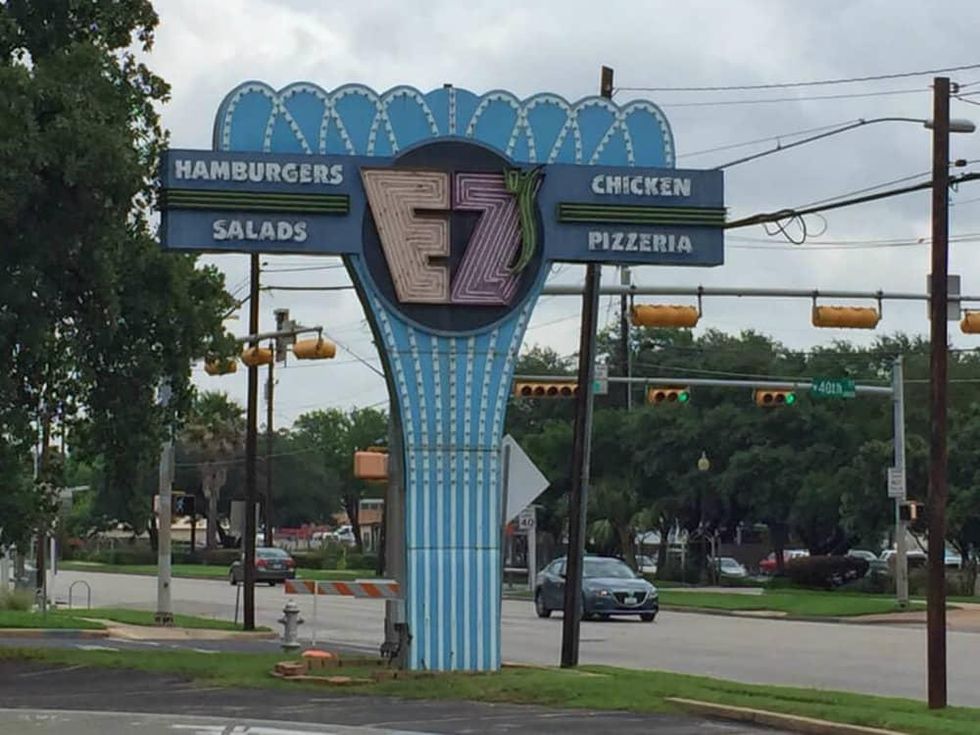 EZ's Austin restaurant sign