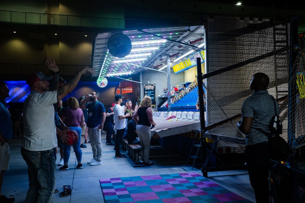 Fifth Street DMC COTA