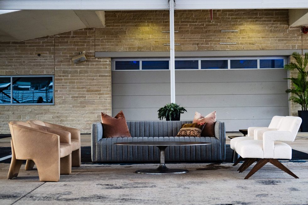 Fifth Street DMC COTA