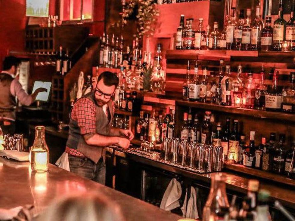 Firehouse Lounge & Hostel Bar