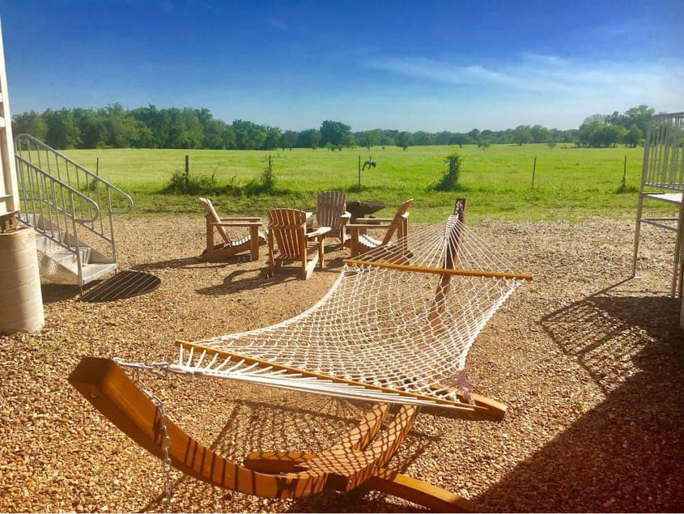 FlopHouze Round Top shipping container