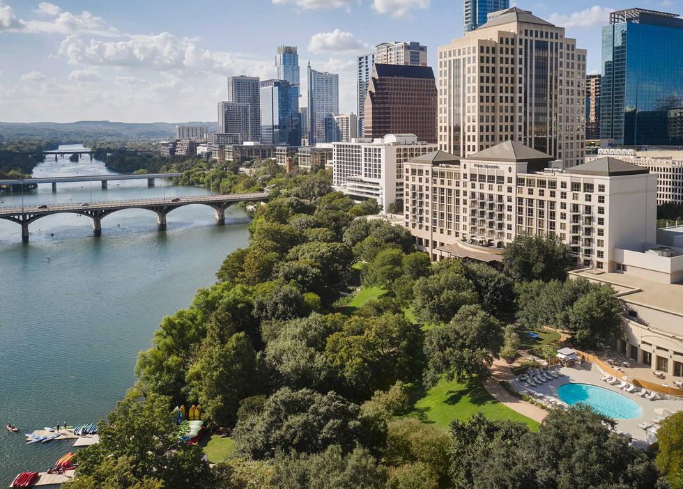 Four Seasons Hotel Austin aerial