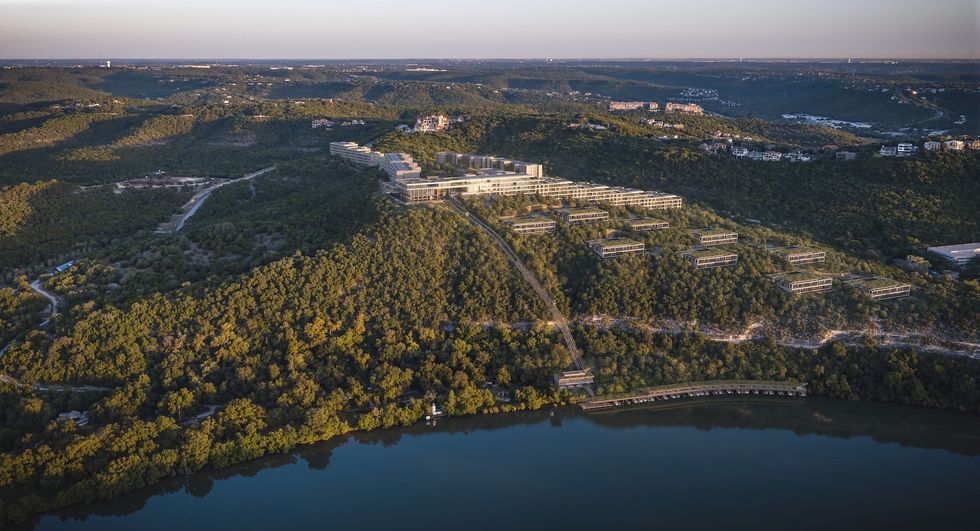 Four Seasons Private Residences Lake Austin