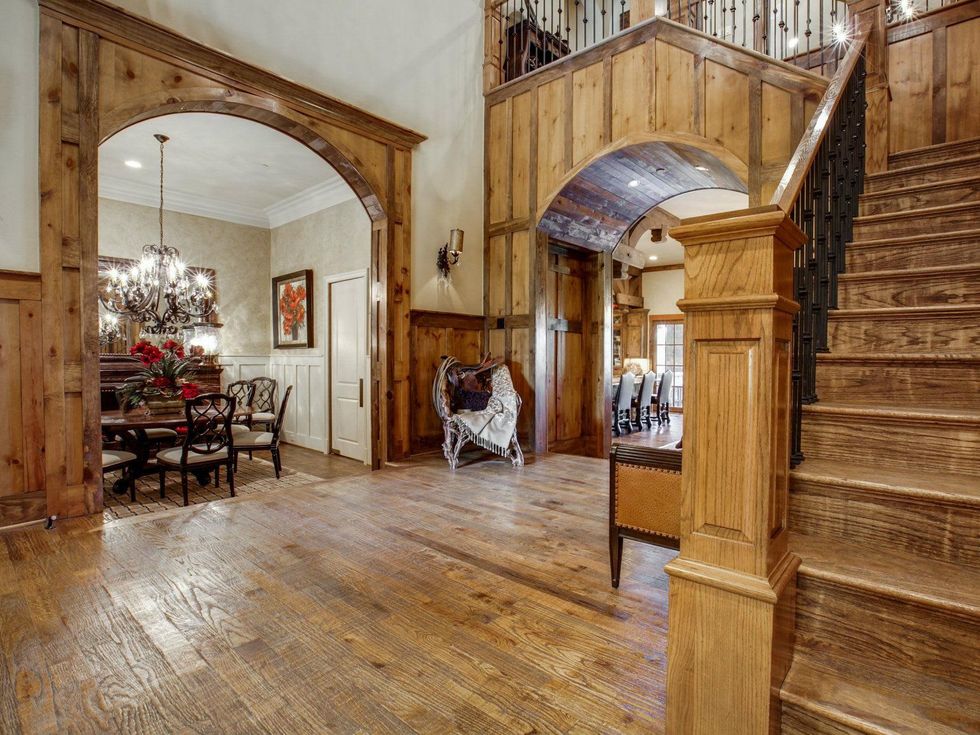 Foyer at 1724 Wisteria Way in Westlake