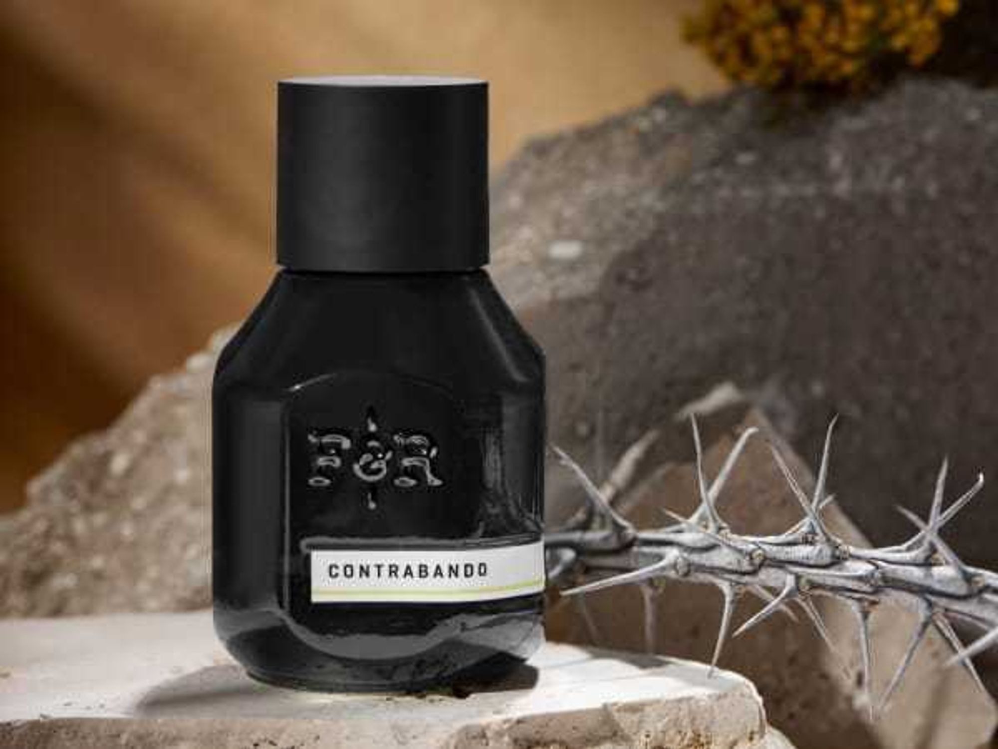 Fulton & Roak Contrabando