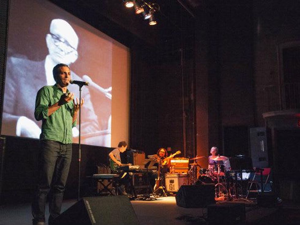 Fusebox Festival with Sam Green narrating love song of Buckminster Fuller with Yo La Tengo