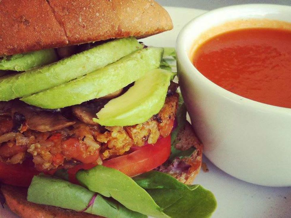 Galaxy Cafe_veggie burger_vegetarian_Veggie Burger Deluxe_2015