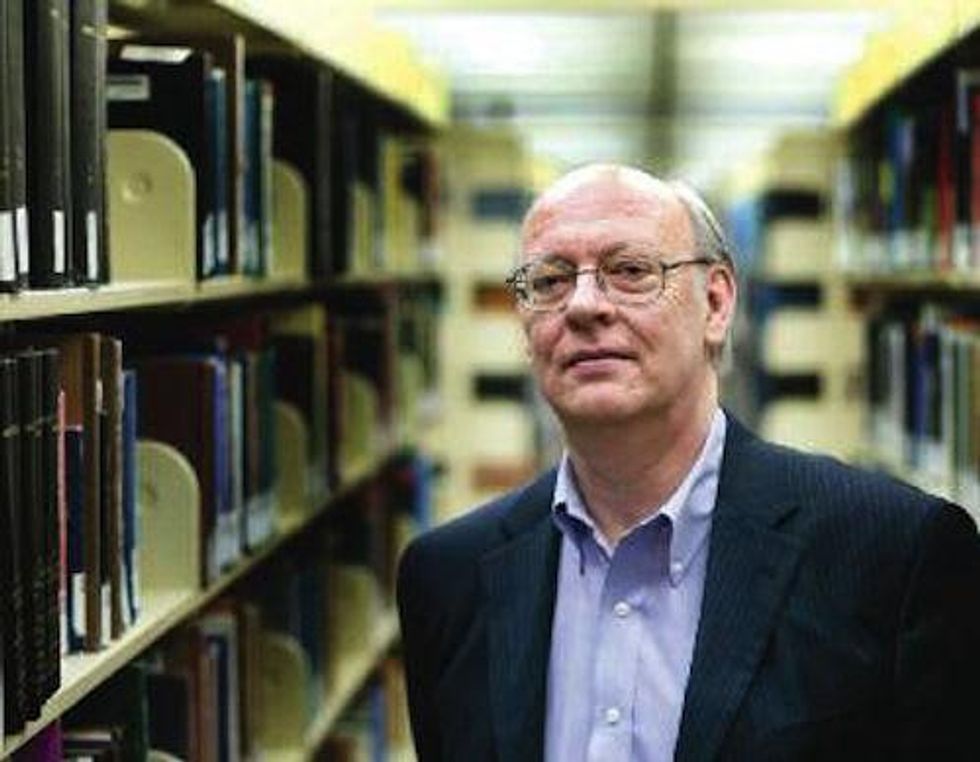 gary hoover portrait