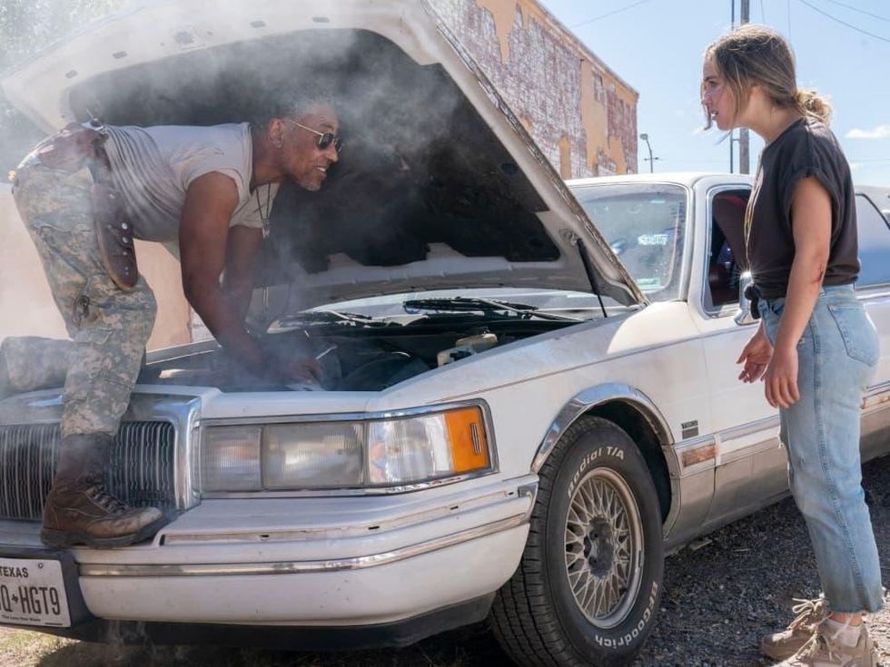 Giancarlo Esposito and Haley Lu Richardson in Unpregnant