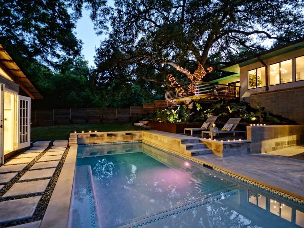 Gillespie Place Austin Home for sale 6