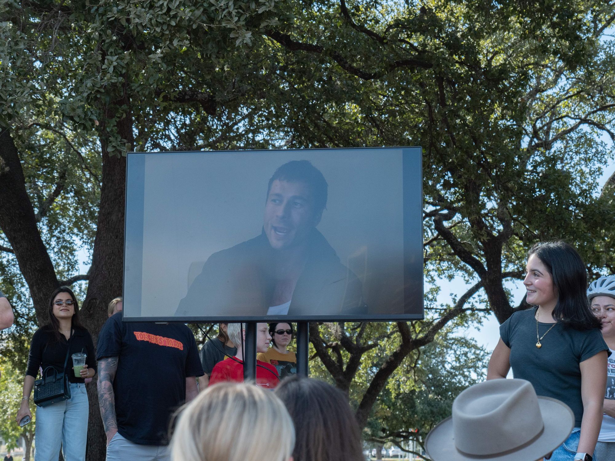 Glen Powell look-alike contest