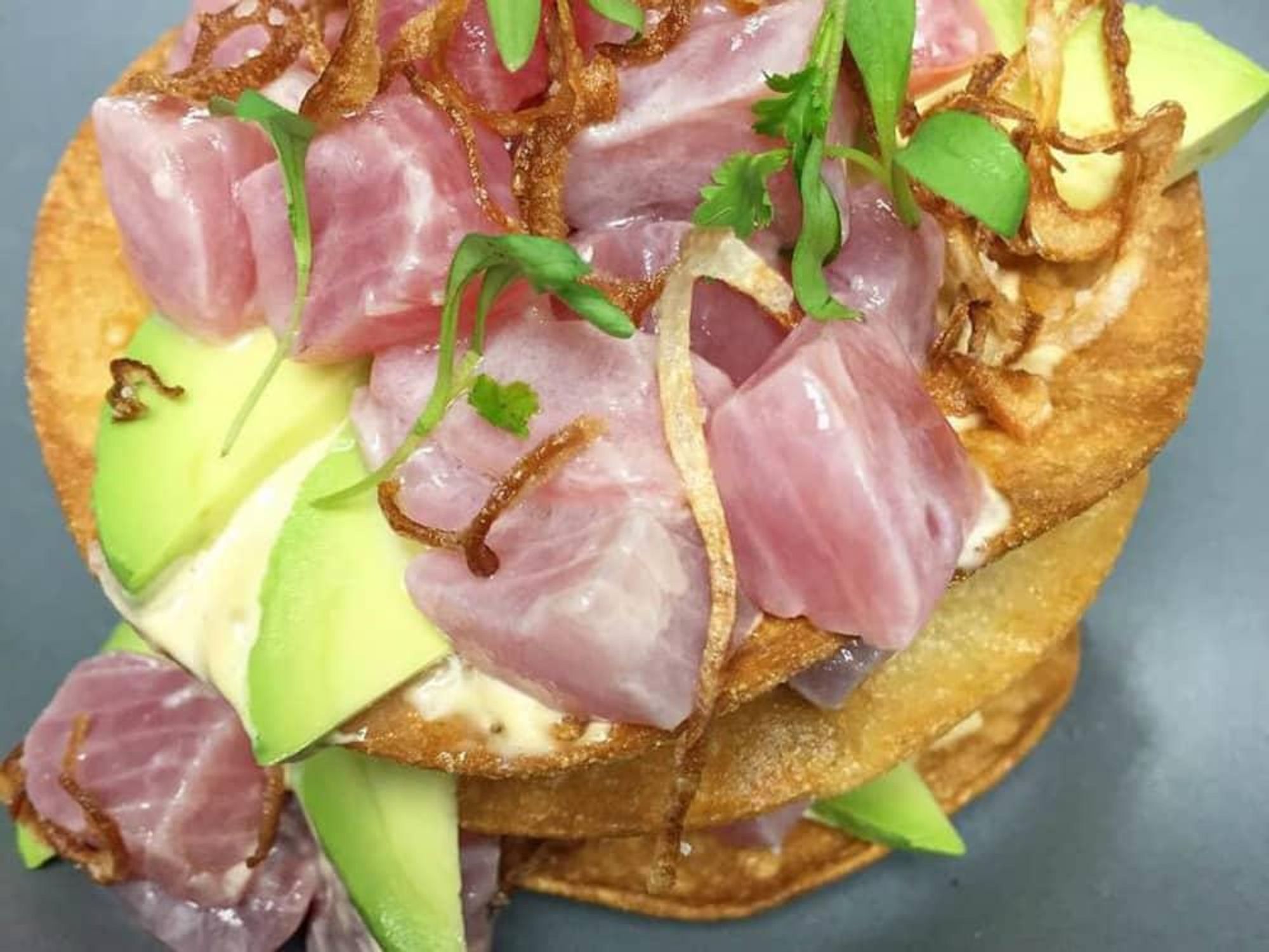 Grizzelda's tuna tostada