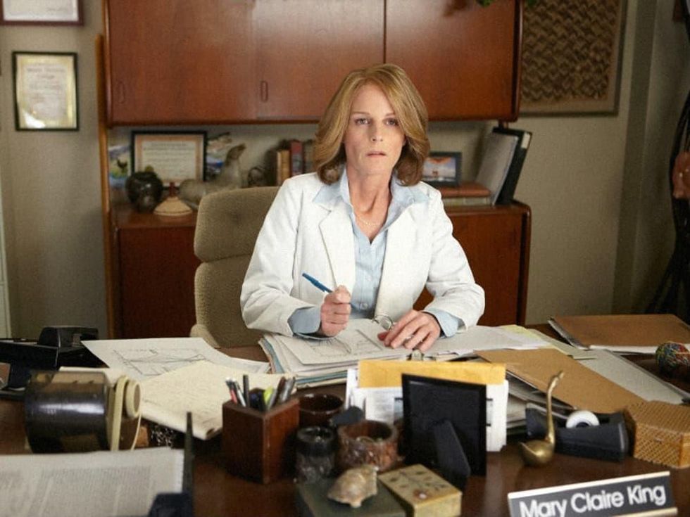 Helen Hunt in Decoding Annie Parker
