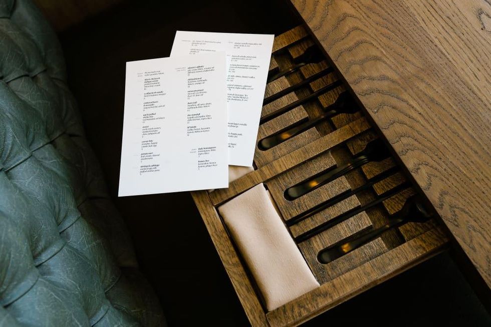 hestia dining room table