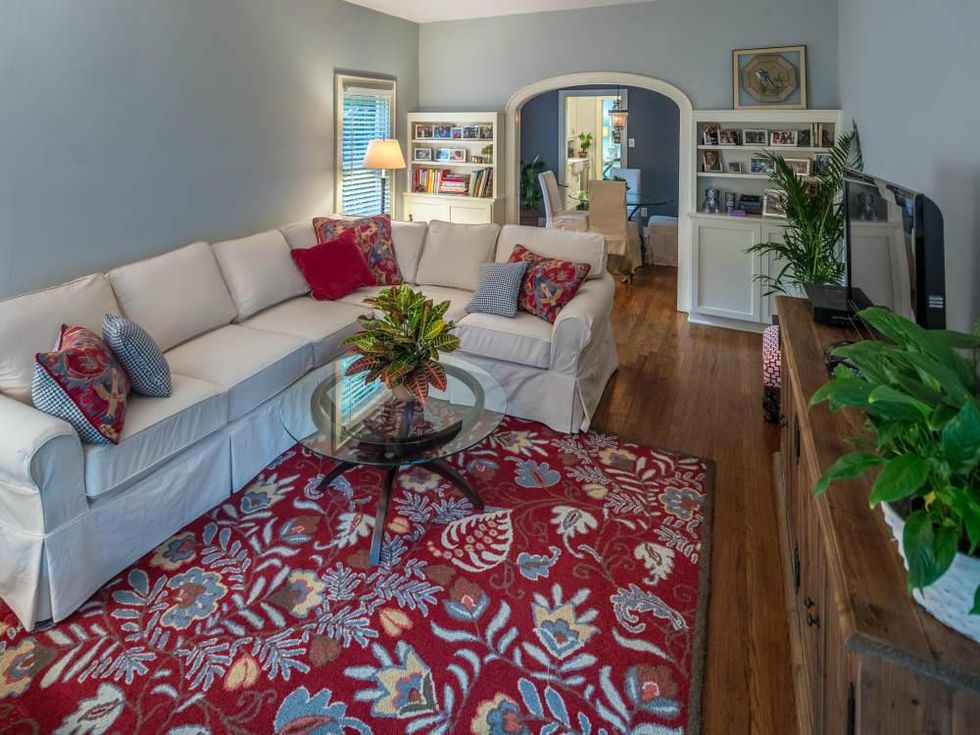 Historic Hyde Park Homes Tour 2015 1937 bungalow house interior living room