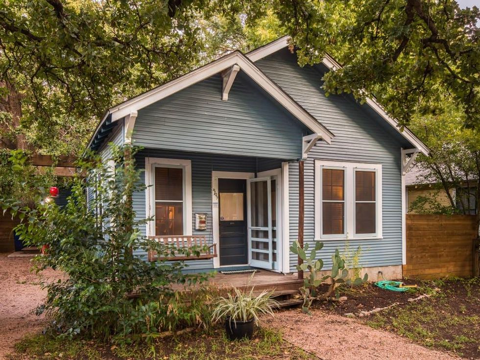 Historic Hyde Park Homes Tour 2015 Avenue A bungalow house
