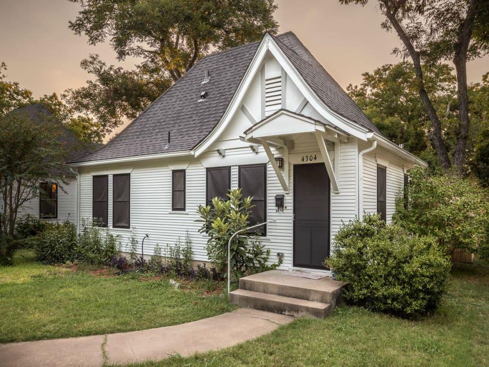 Historic Hyde Park Homes Tour 2015 Calcasieu Lumber Company cottage house