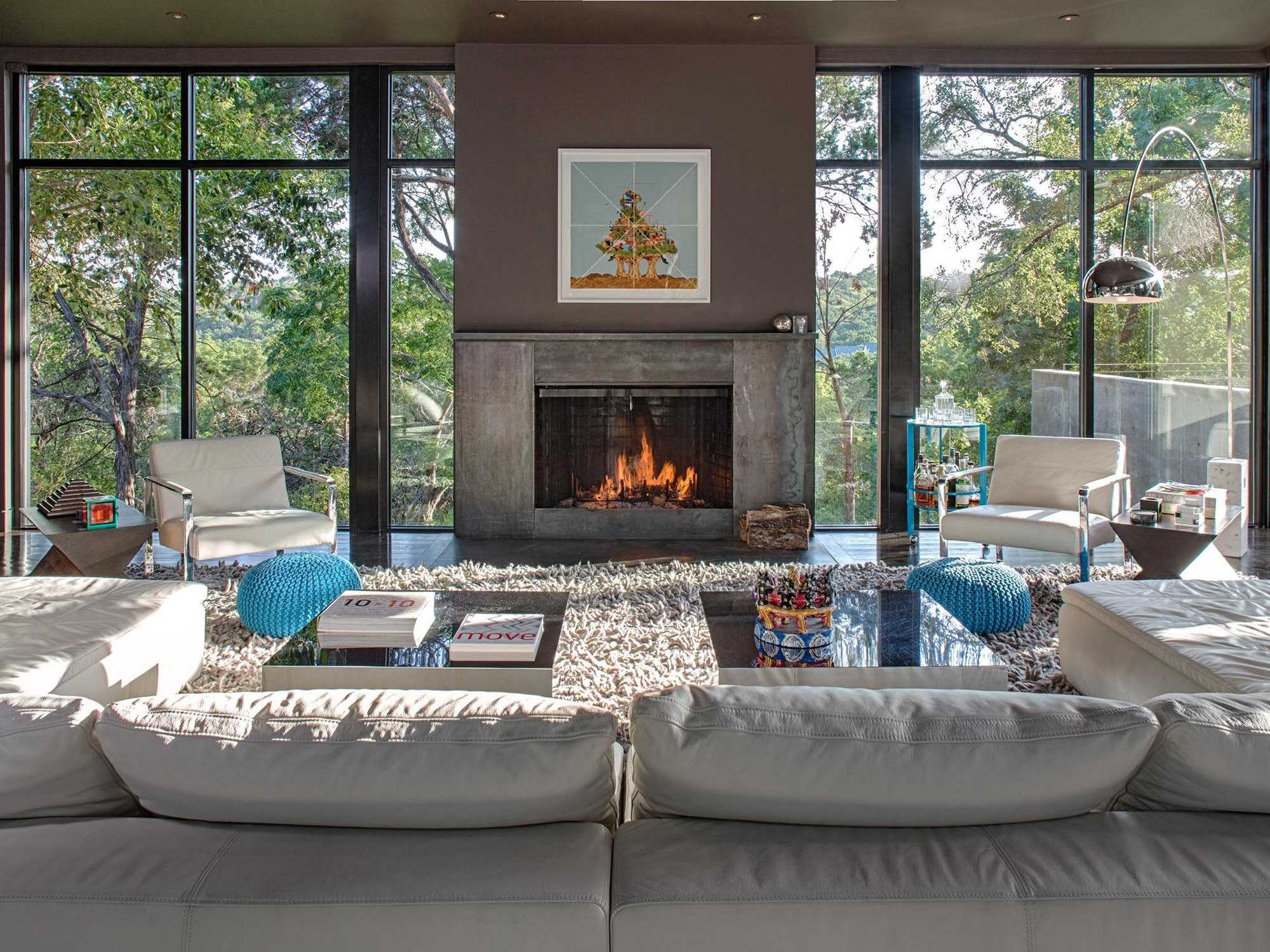 HomeAwayLuxuryModern