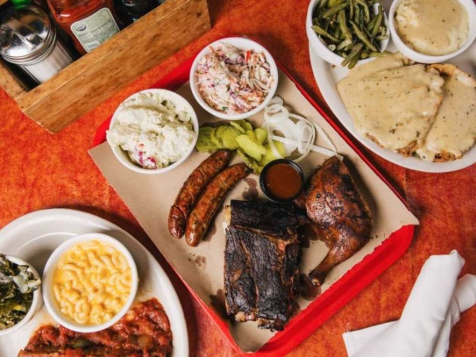 Hoover's Cooking BBQ