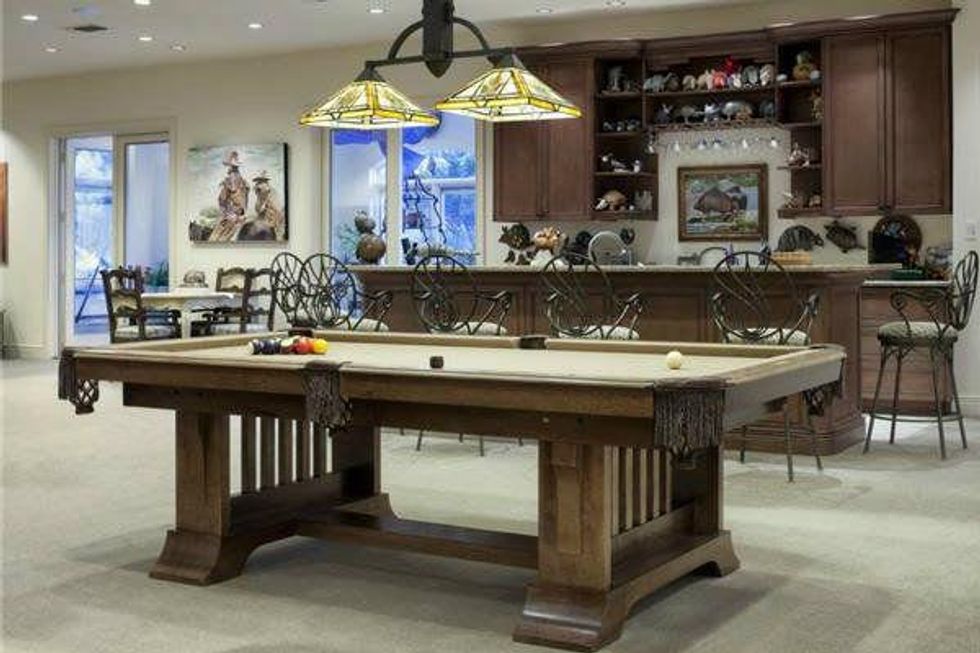 Horseshoe Bay Marc Serrif home