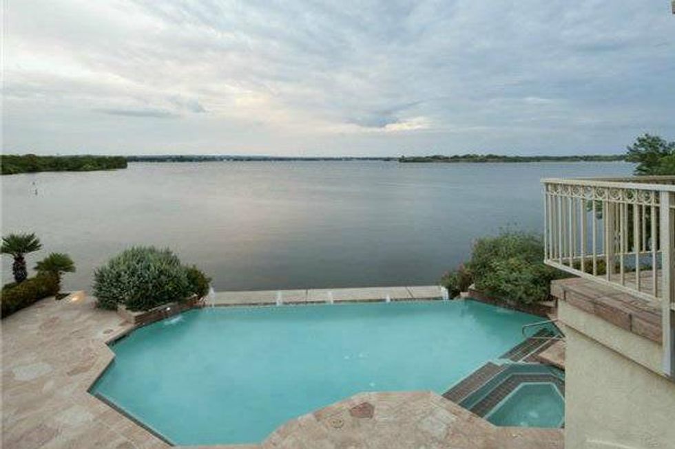 Horseshoe Bay Marc Serrif home