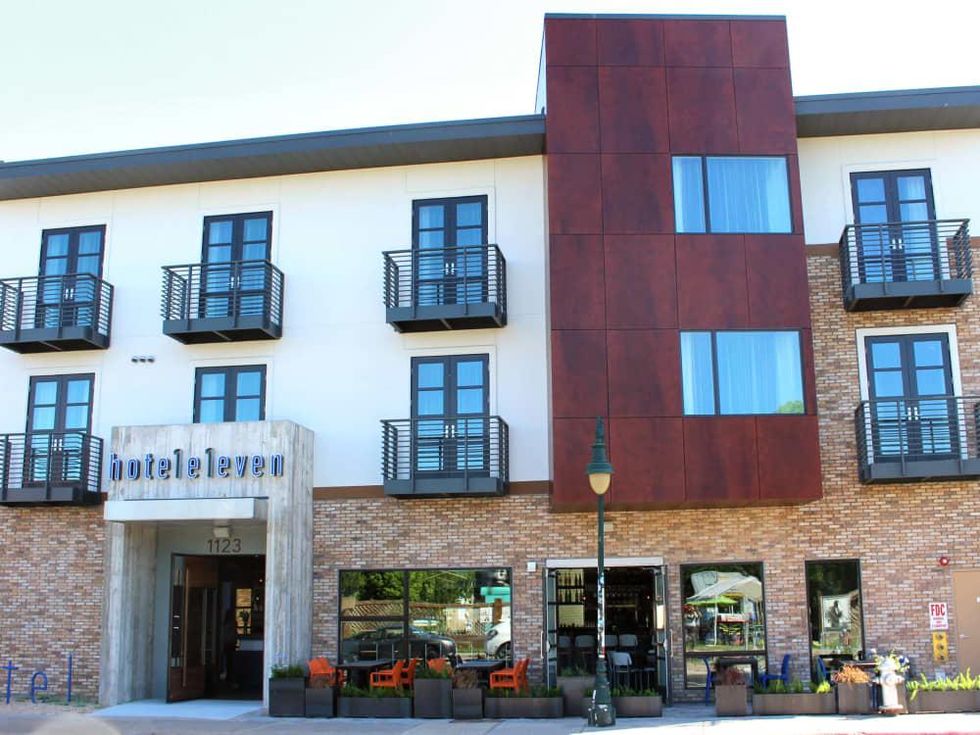 Hotel Eleven 11th Street Austin 2016 front exterior