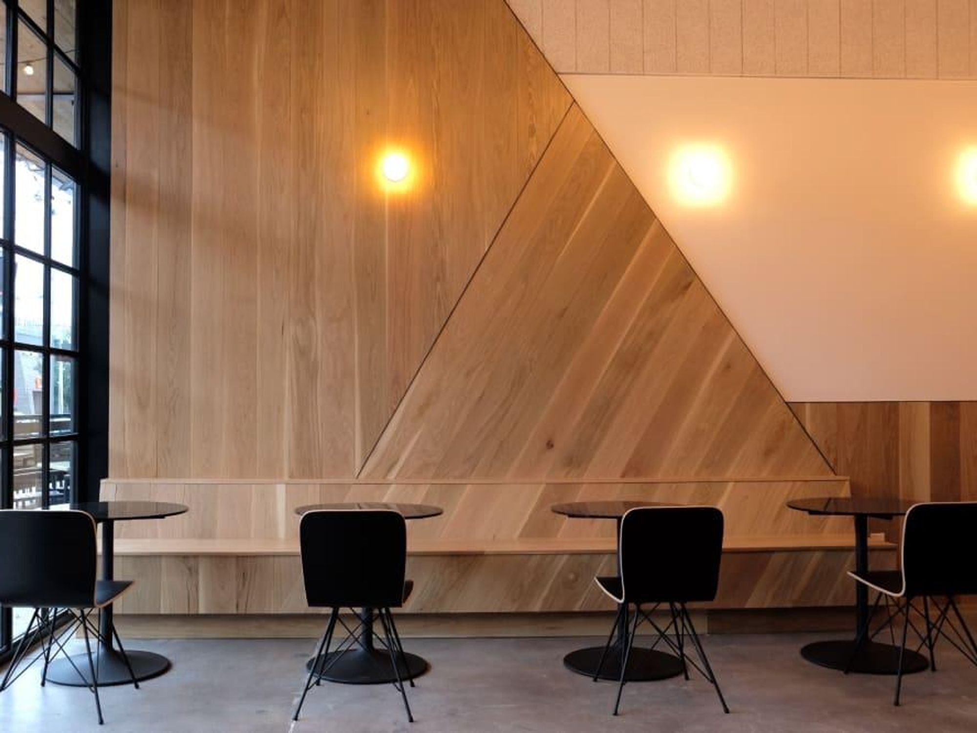 Houndstooth Coffee Domain Northside