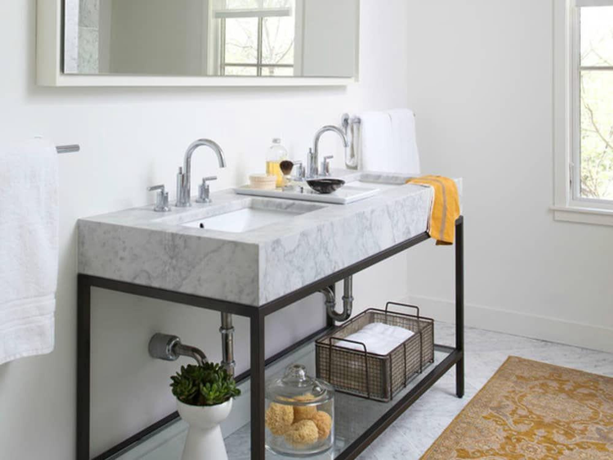 Houzz Austin home house modern Texas farmhouse bathroom