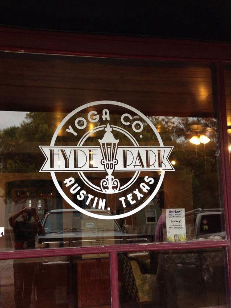 Hyde Park Yoga Logo