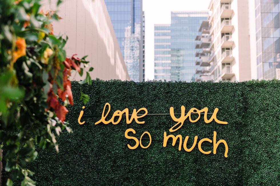 I Love You So Much sign at W Austin wedding