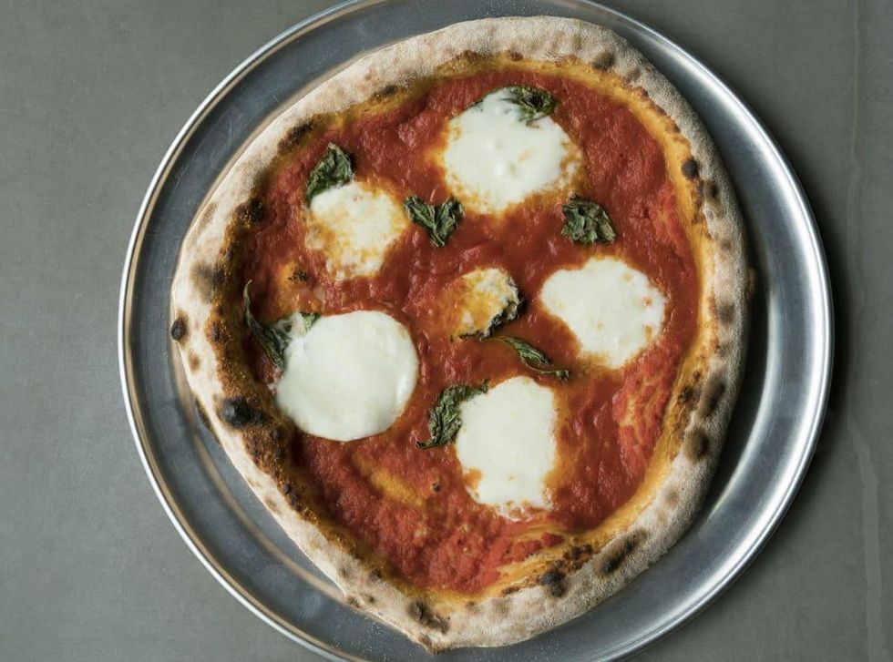 Il Brutto ATX margherita pizza