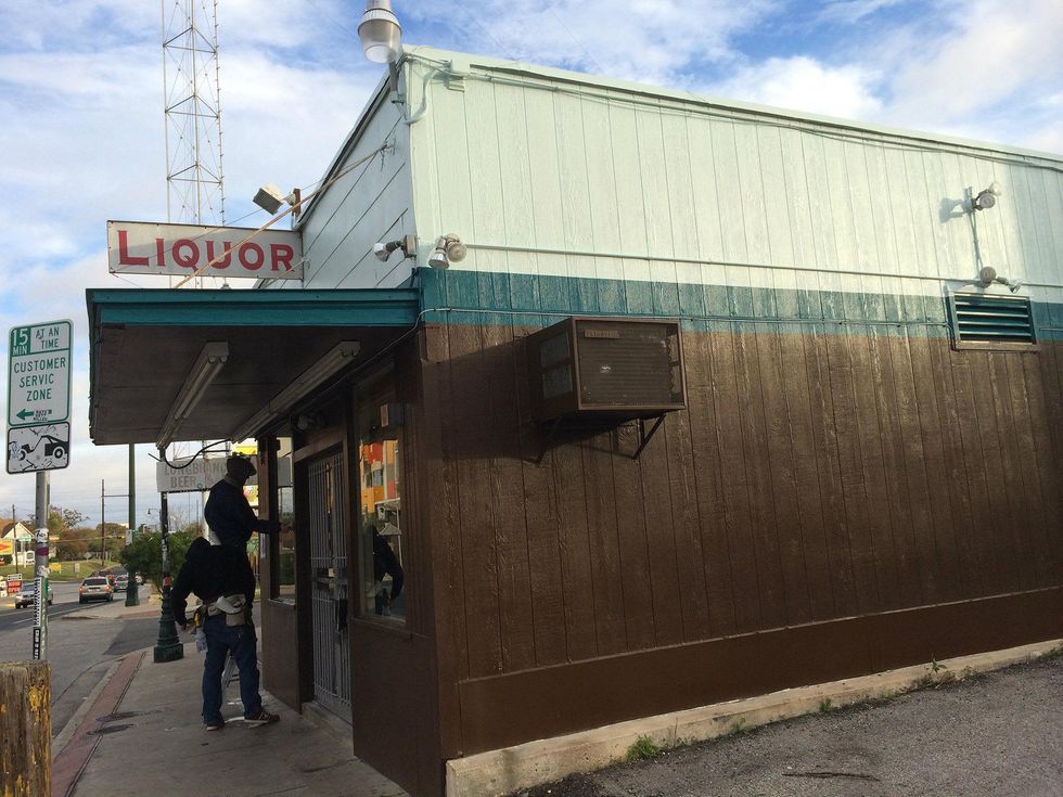 10 fun facts about East Austin's J&J liquor store and the new owners