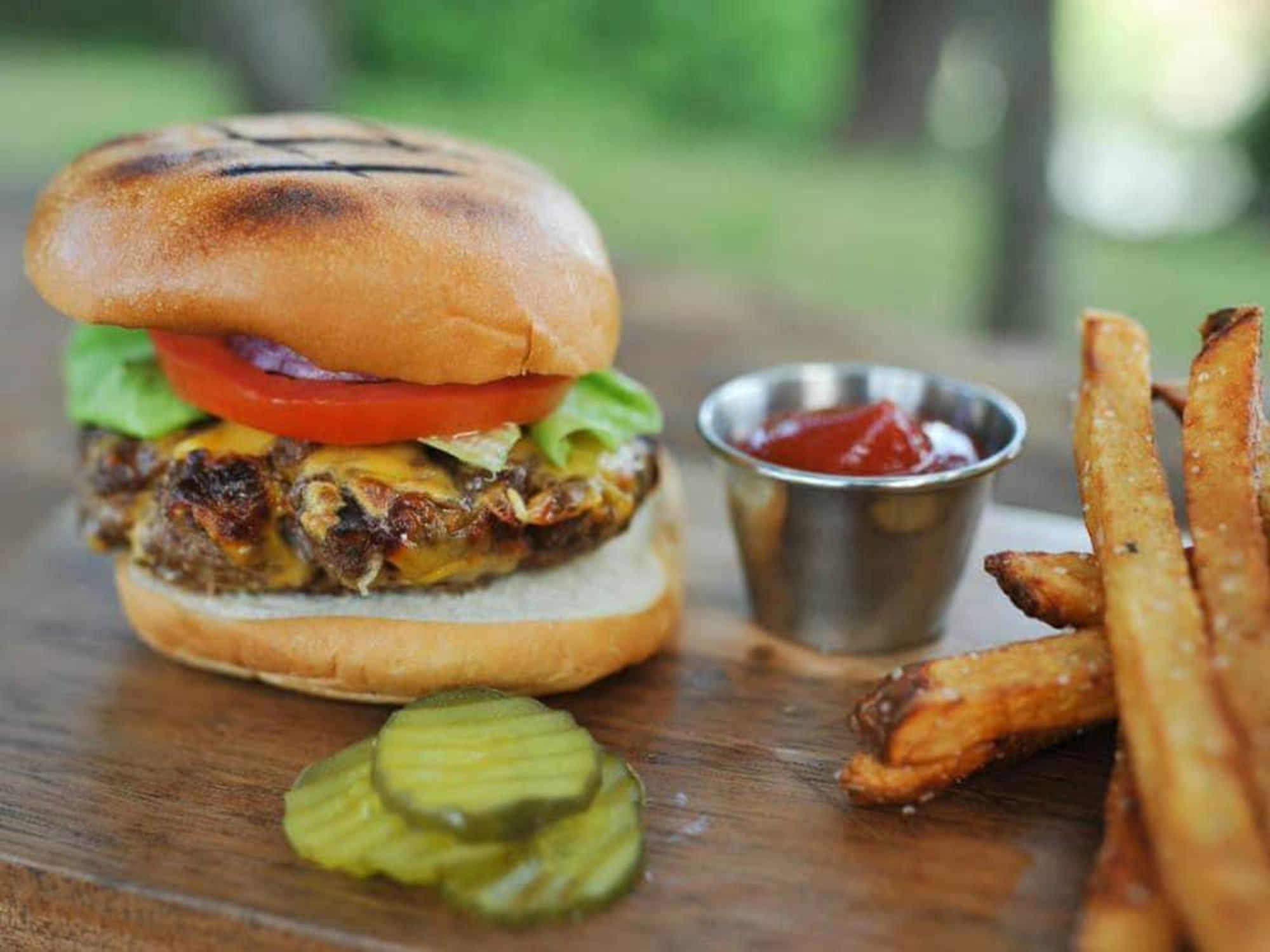 Jacoby's Restaurant and Mercantile burger