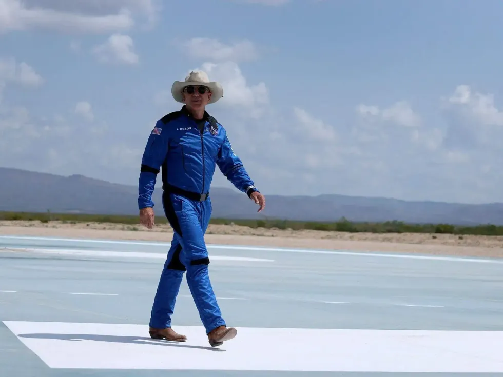 Jeff Bezos, Blue Origin