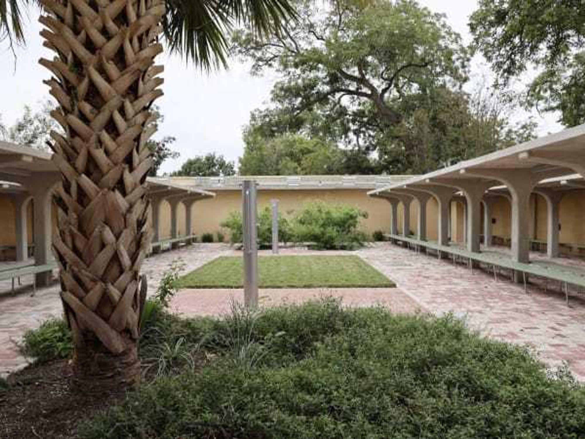 Joan Means Khabele Bathhouse