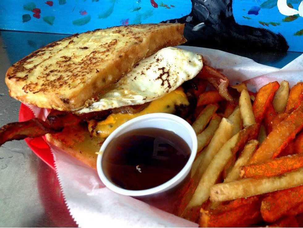 Jollyville burger at Phil's Icehouse with fries