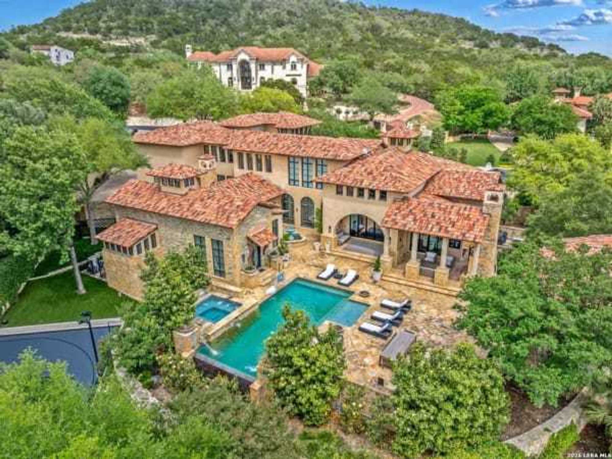 Jordan Clarkson home