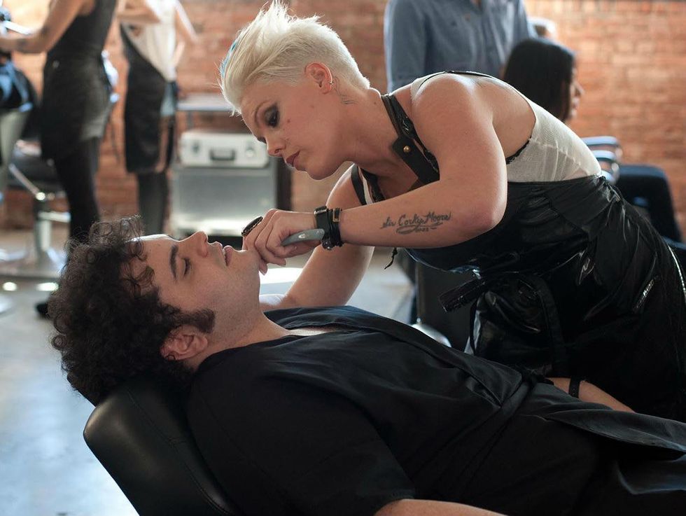 Josh Gad and Alecia Moore in Thanks for Sharing